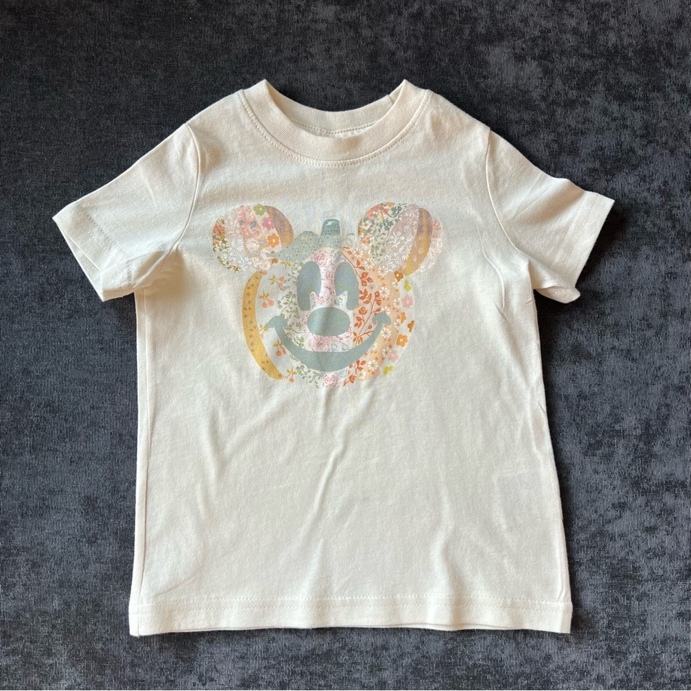 Girl’s Fall Mickey Pumpkin Graphic Tee Size 2